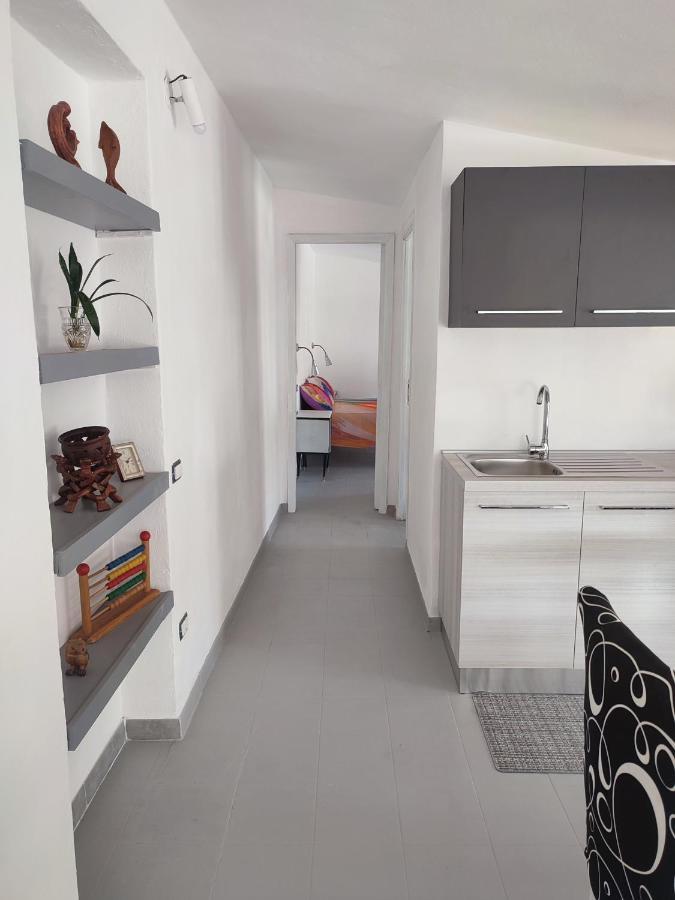 La Mansarda Apartment Tortolì Екстериор снимка